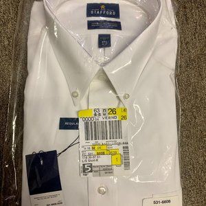 1 Grey and 1 White Stafford Travel Performance Button Down